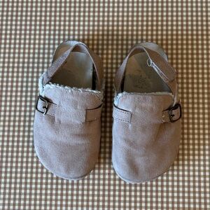 GAP toddler slip on clogs. Size 10